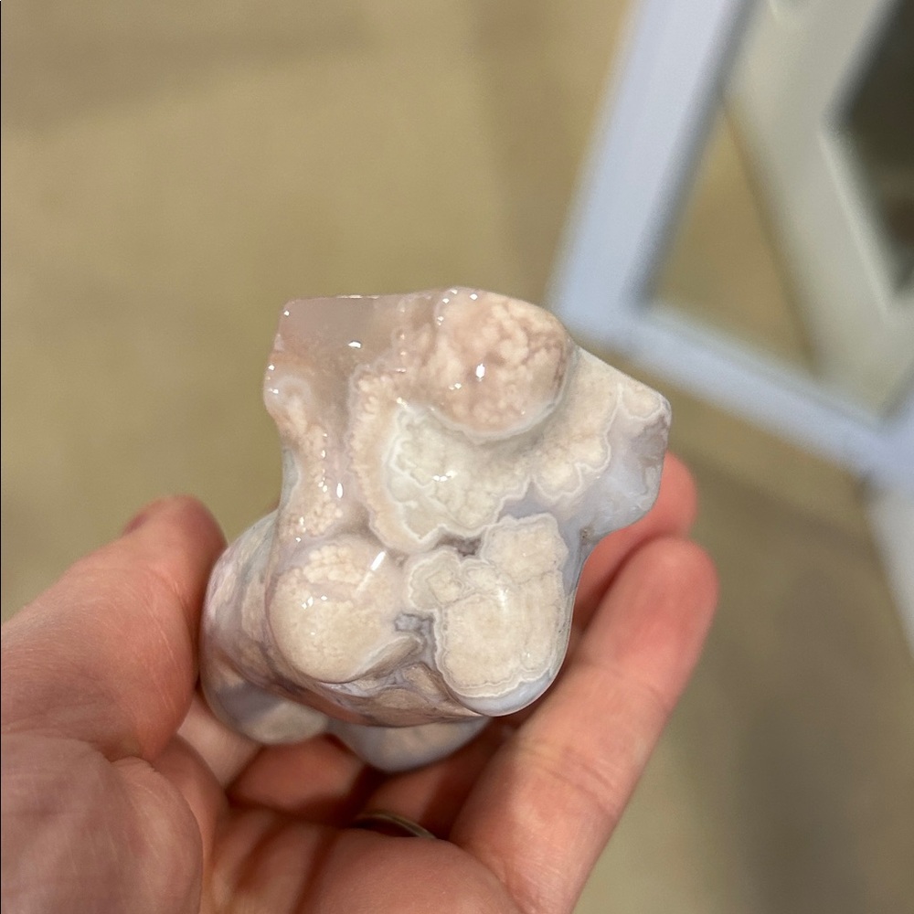 Flower agate crystal Female Torso Sculpture - Picture 5 of 6